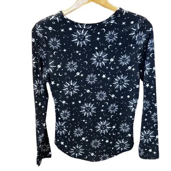 Celestial Sun Moon Stars Black Shirt Ribbed Top Whimsigoth Witchy Size XL - Picture 6 of 8